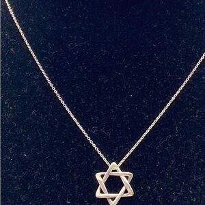 .925 TIFFANY & CO - Elsa Peretti Star of David Necklace